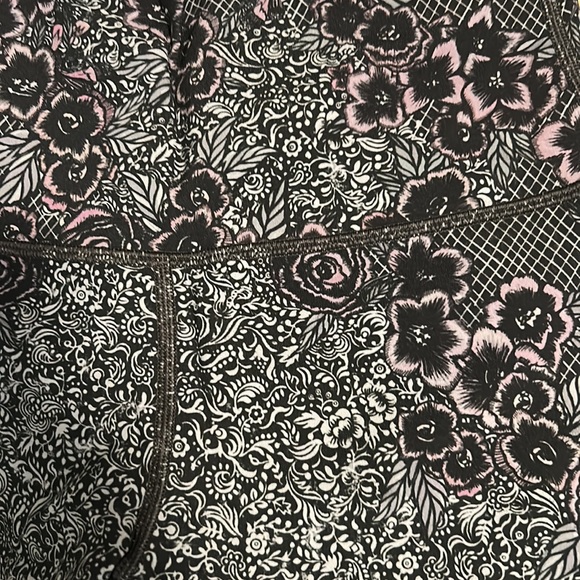 Lululemon Align - Picture 2 of 3